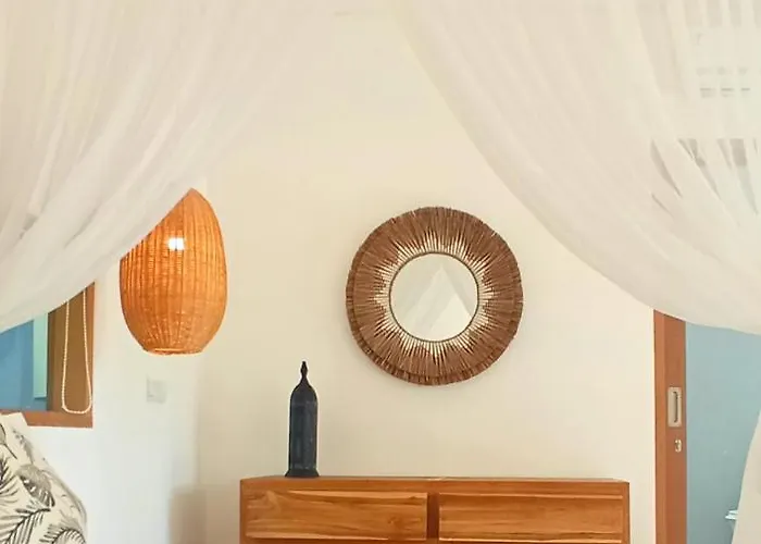 Bingin Pura Vida Villa *