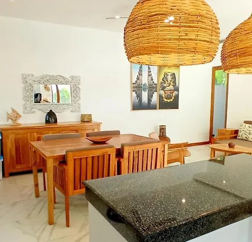 Bingin Pura Vida Uluwatu (Bali)
