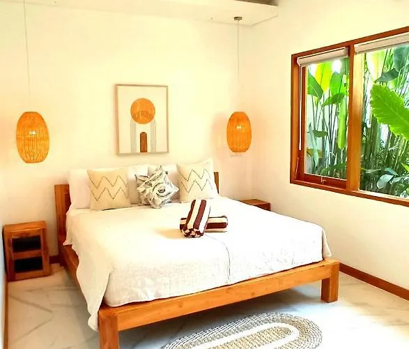 Bingin Pura Vida * Uluwatu (Bali)